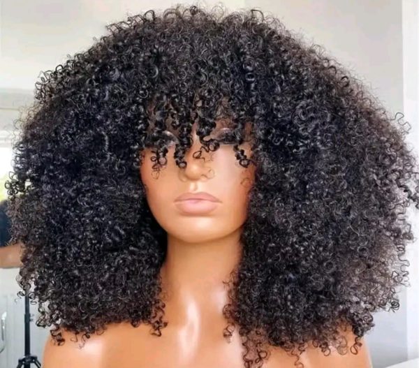 Cheveux afro naturel